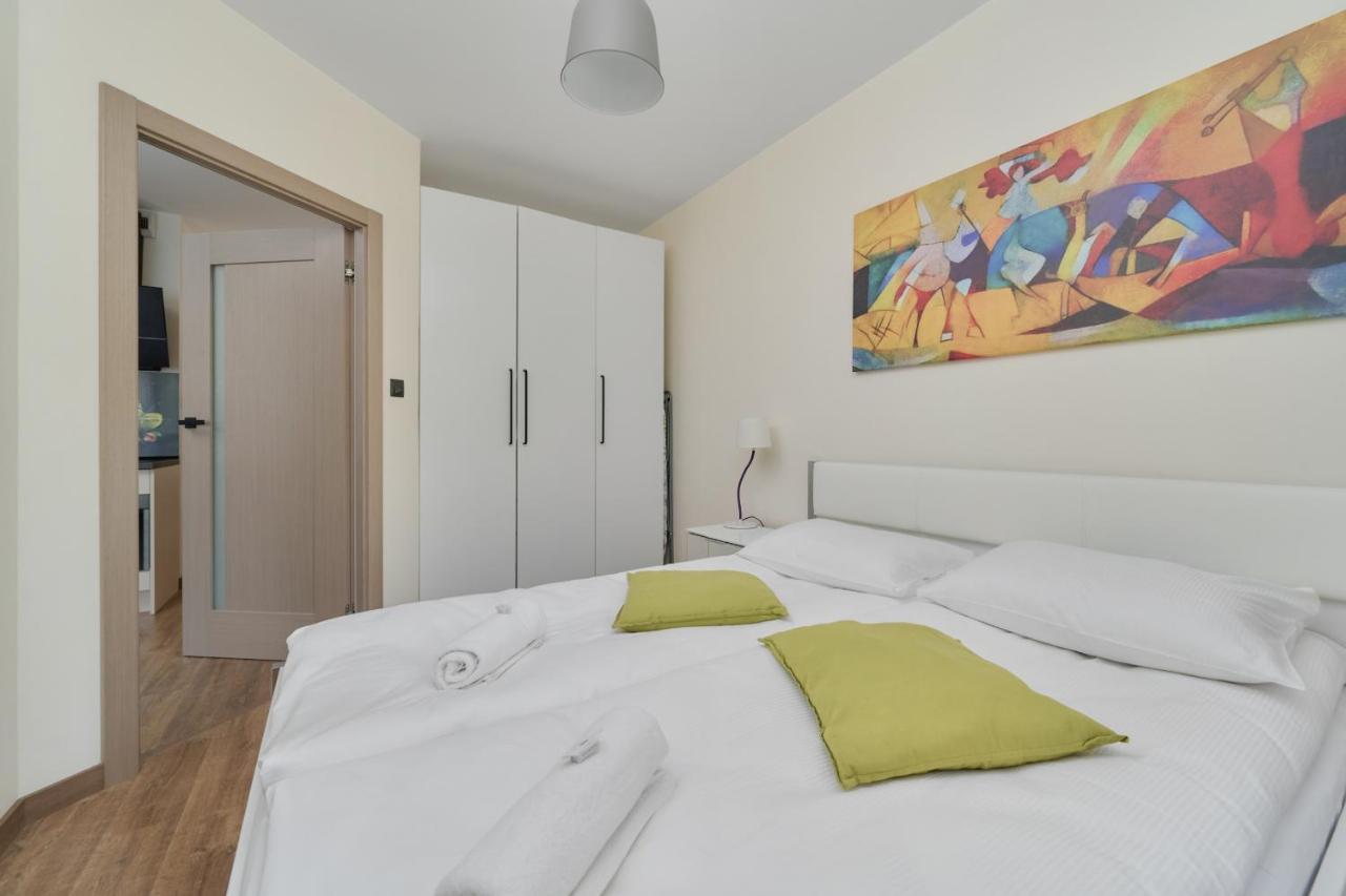 Lokum Vena With Terrace & Parking By Renters Apartment Wroclaw
