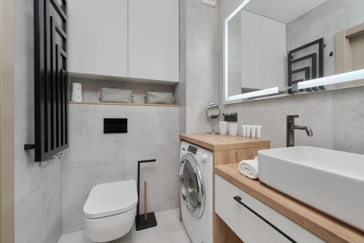 Lokum Vena With Terrace & Parking By Renters *